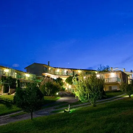 Daphne Holiday Club 3* Hanioti